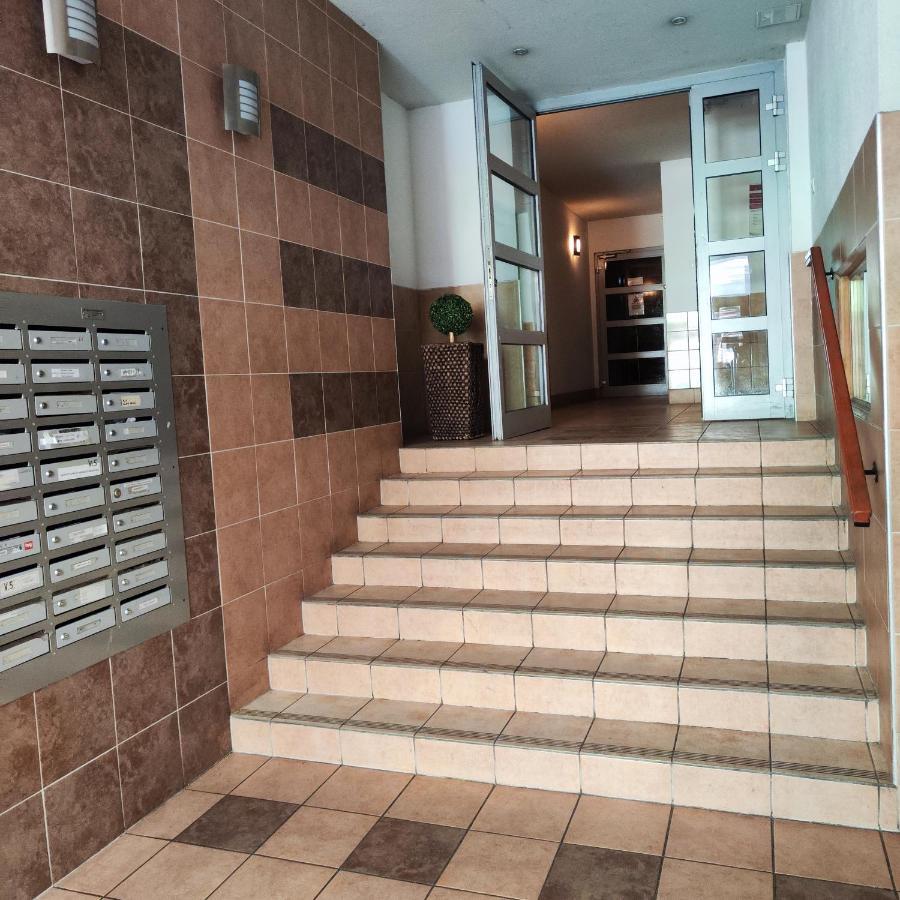Dolce Vita Zafir Apartman Budapest Exterior foto