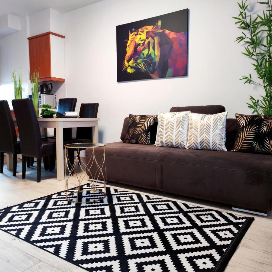 Dolce Vita Zafir Apartman Budapest Exterior foto