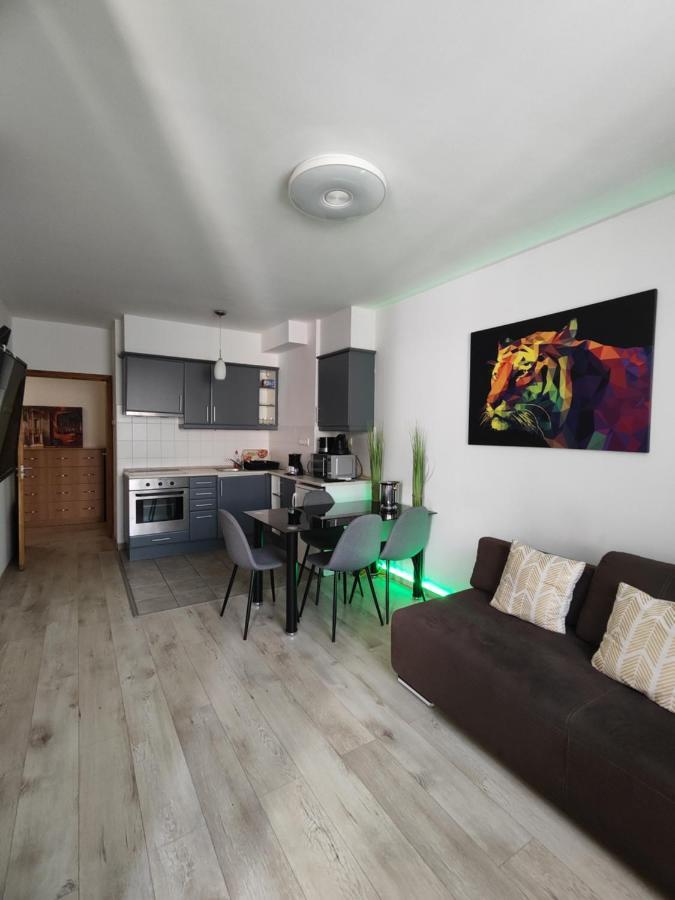 Dolce Vita Zafir Apartman Budapest Exterior foto